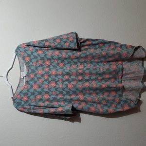 LuLaRoe 5/$20 Irma 2XL Pink Floral Print